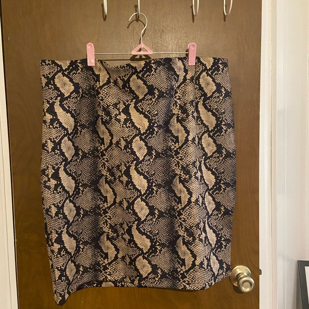 Grace and Emma Snake Print Skirt